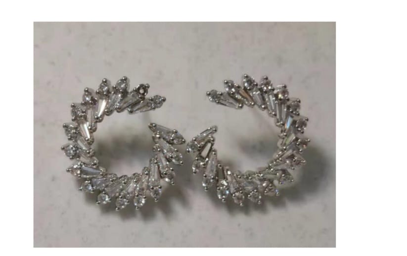 Swirl Earring exclusively